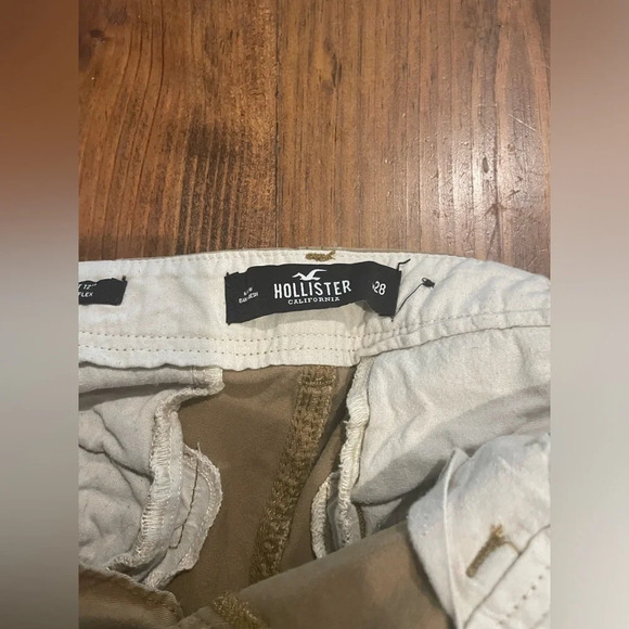 Men’s Hollister Shorts 28W - Picture 2 of 3